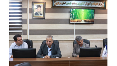 تأکید بر ارتقای کیفیت بذرهای پرورشی و توسعه تنوع محصولات متناسب با اقلیم استان
