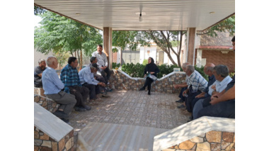 دوره آموزشی با عنوان مدیریت عوارض فیزیولوژیک در میوه انار در روستای حقانیه شهرستان ساوه